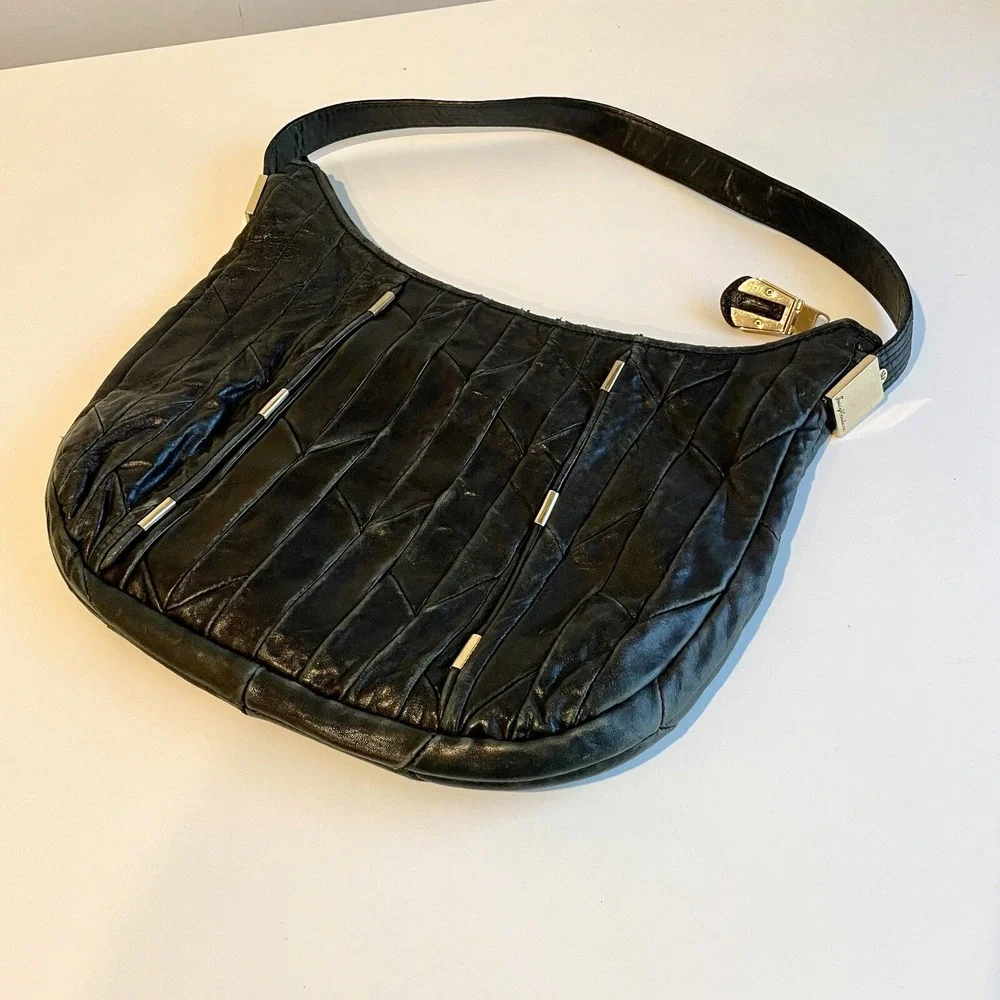 Juicy Couture Hobo Shoulder Bag Handbag Purse‎ Womens Black Leather Pockets